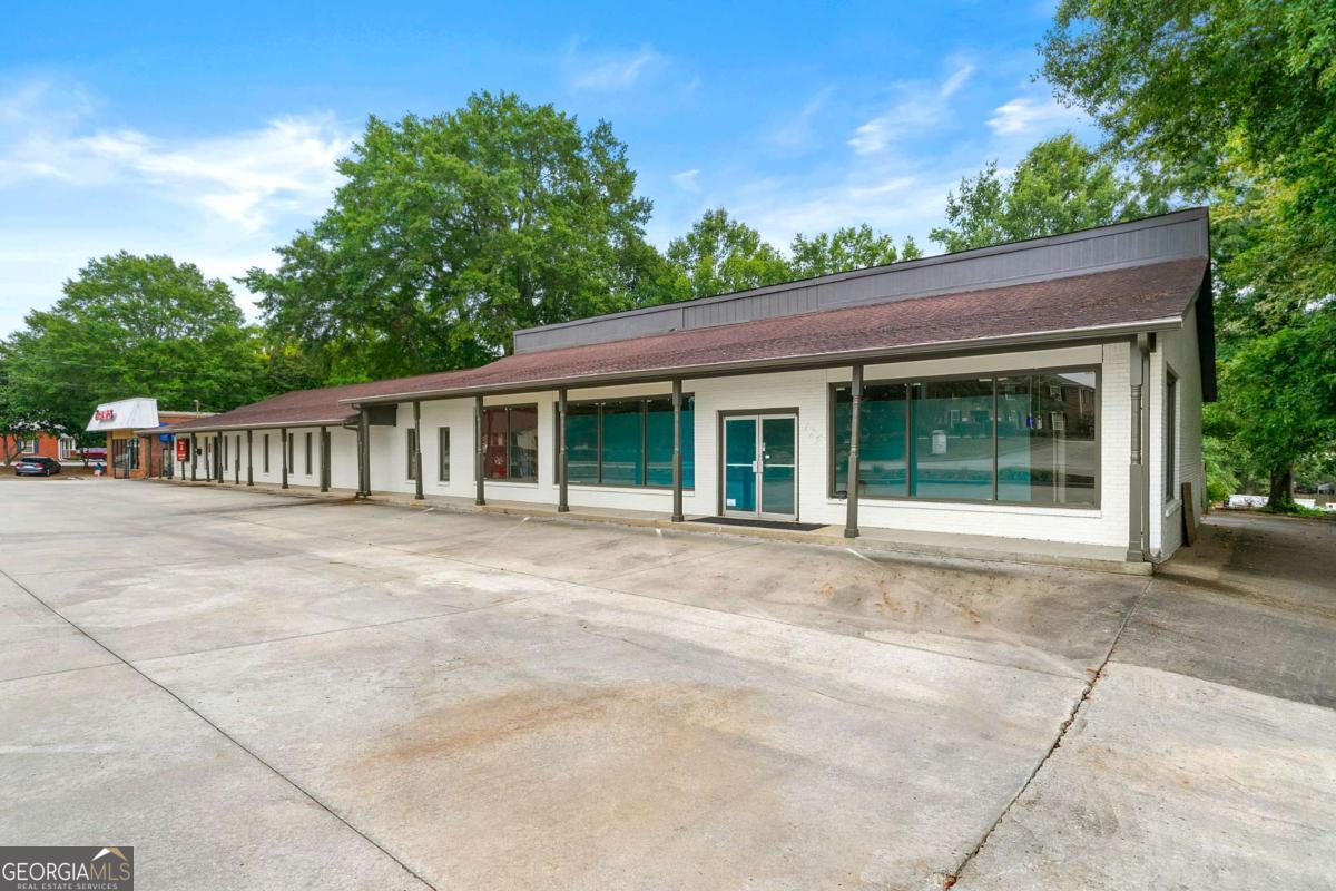 125 & 145 Georgia AVE