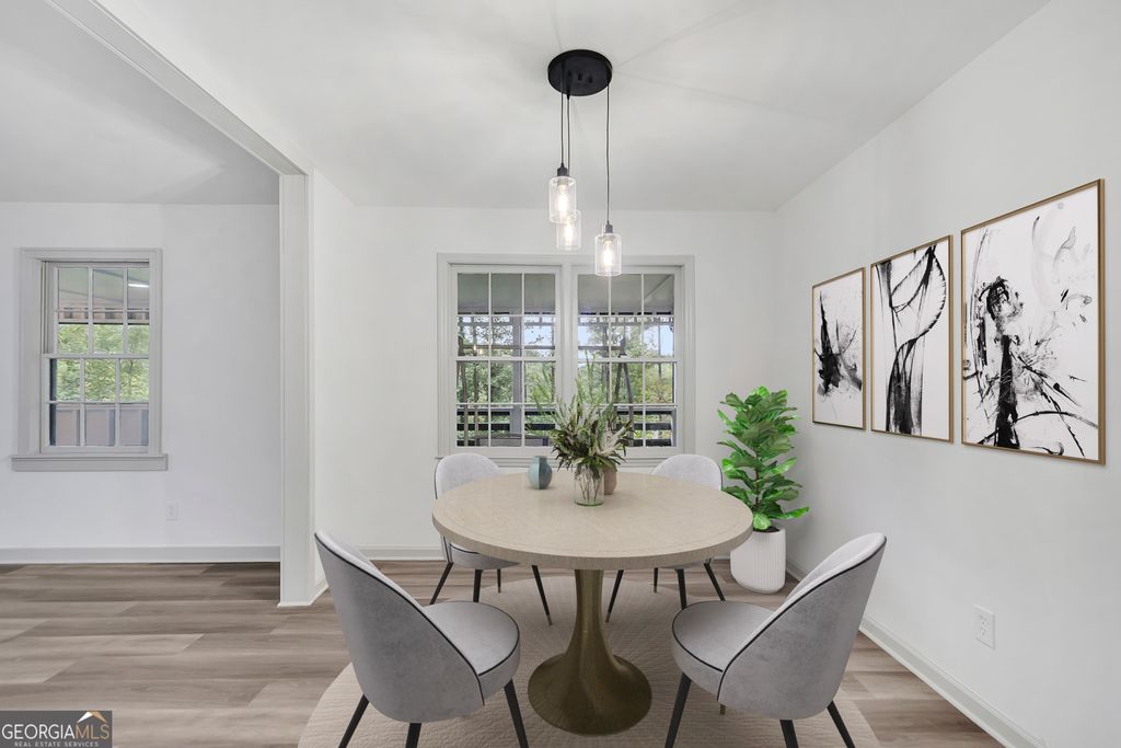 Photo of 135 Golden Hills Drive, Woodstock, GA 30189 (MLS # 10673130)