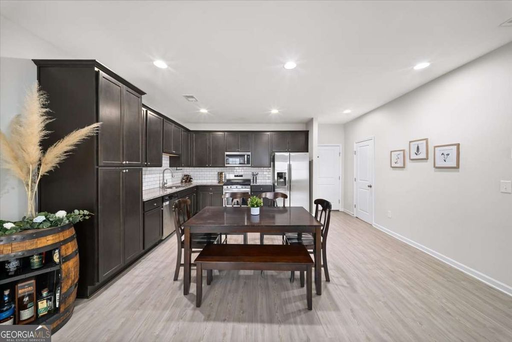 Photo of 1959 Drew Drive NW, Atlanta, GA 30318 (MLS # 10672638)