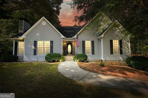 Photo of 1124 Fieldstone Drive, Canton, GA 30114 (MLS # 10602596)