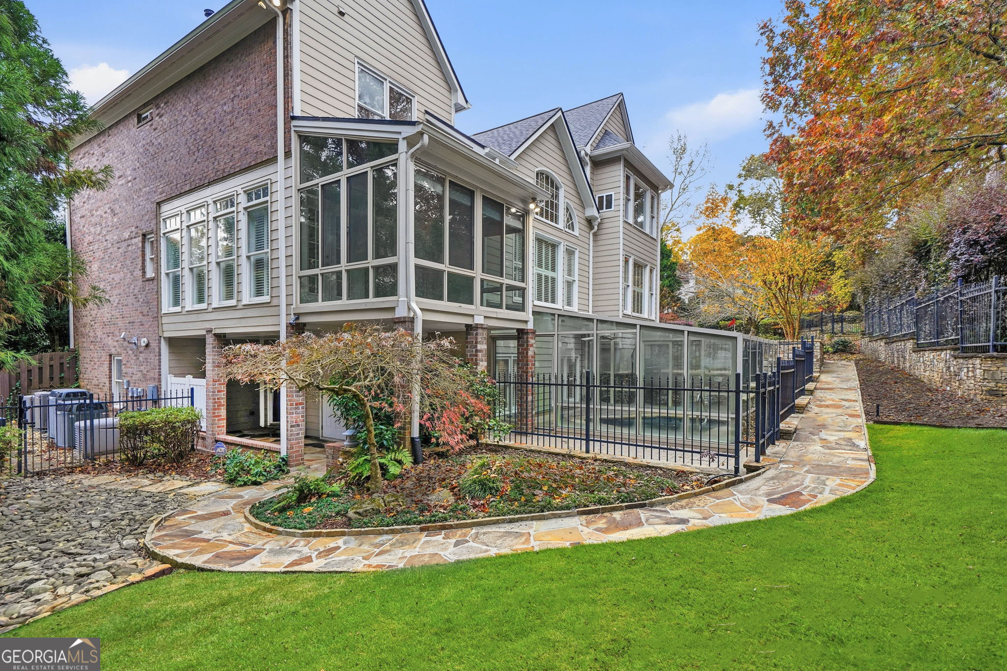 The Ridge at Easthampton - Residential