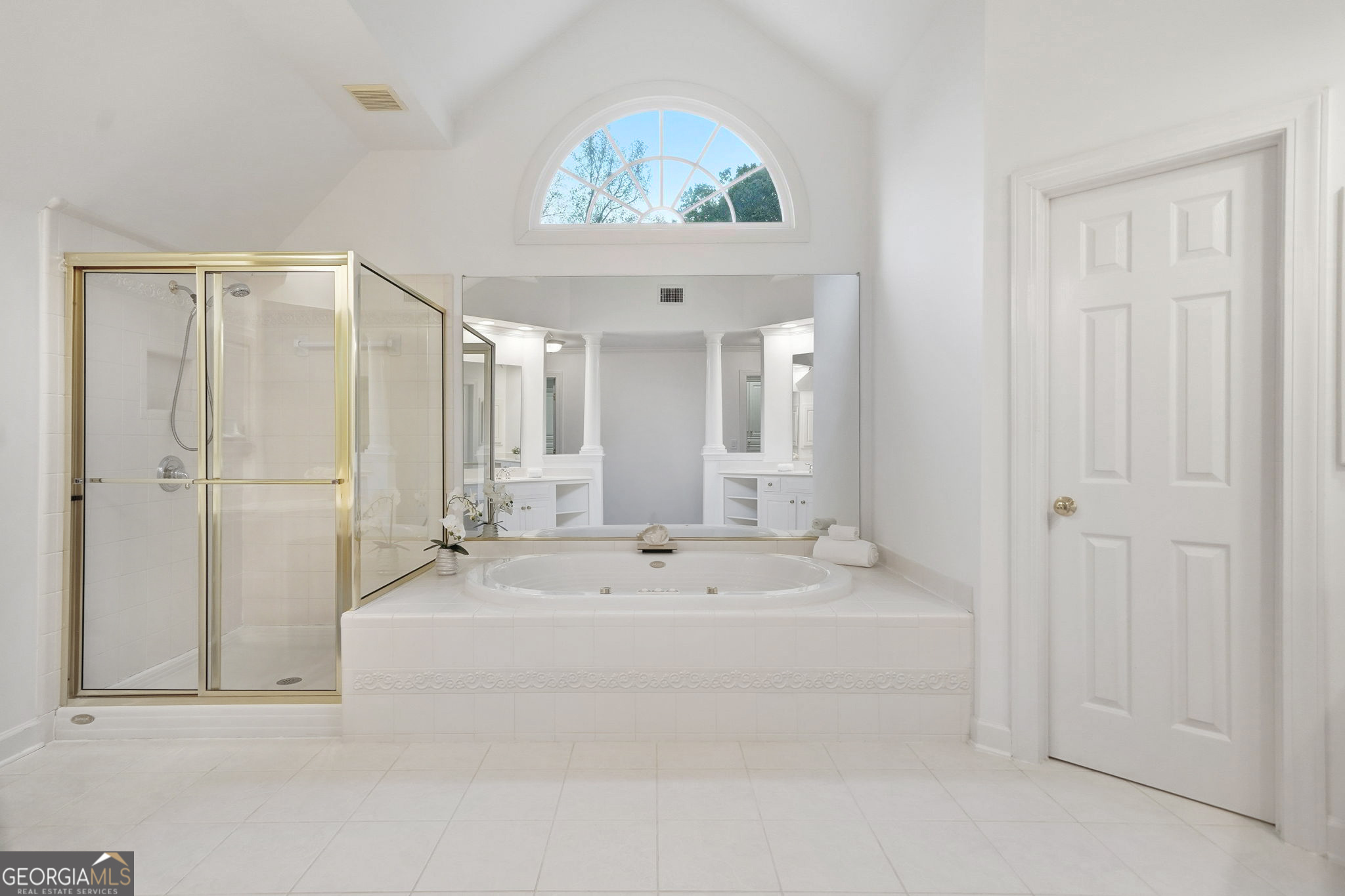 The Ridge at Easthampton - Residential