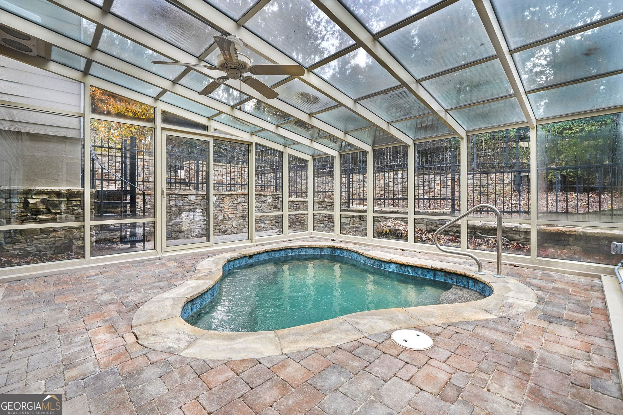 The Ridge at Easthampton - Residential