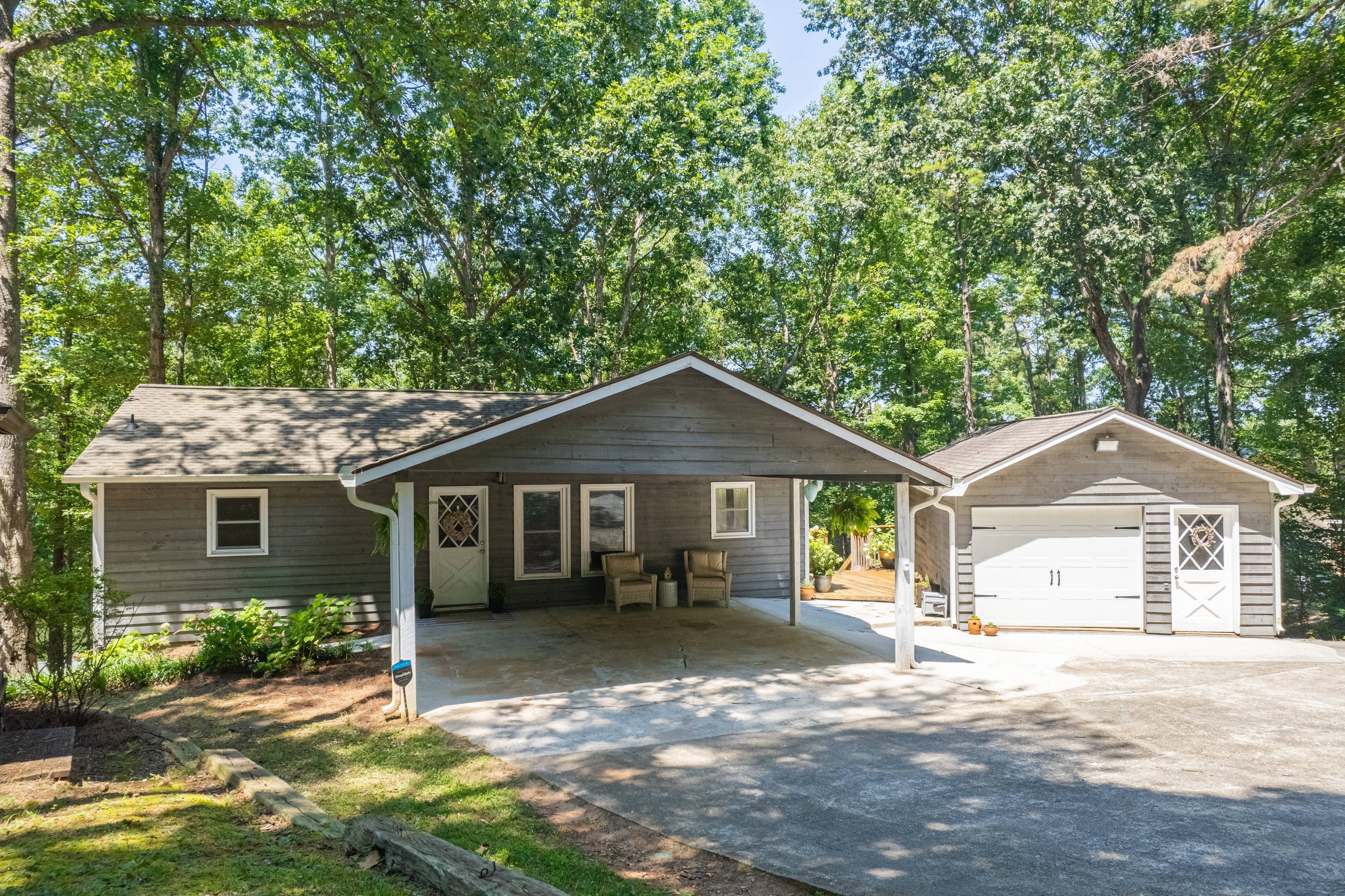 396 Cardinal LN
