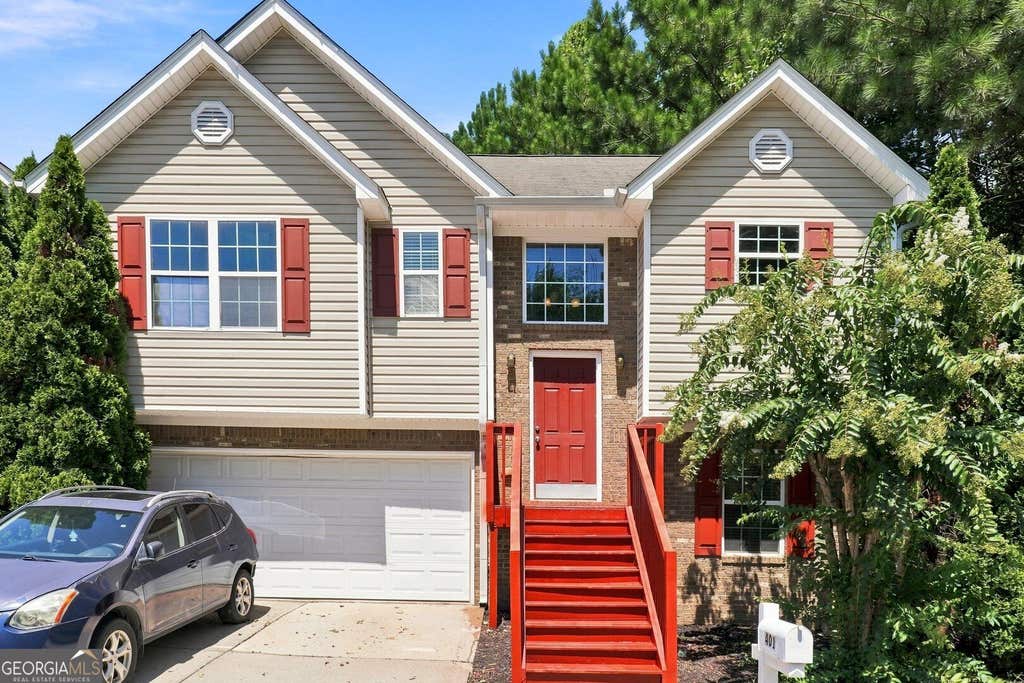Photo of 401 Greystone Parkway, Hiram, GA 30141 (MLS # 10832125)