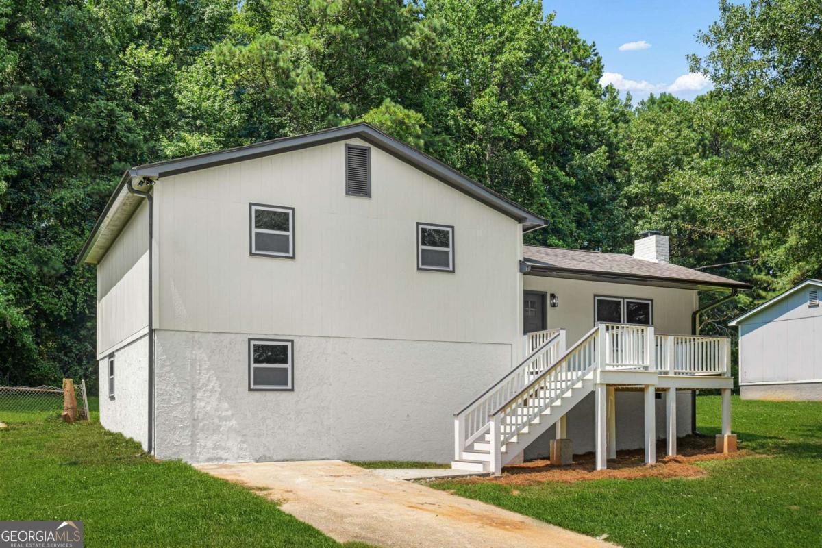 208 Hardy WAY