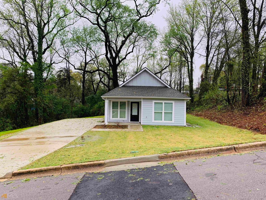 Photo of 105 Oak Street, Lagrange, GA 30240 (MLS # 10675070)