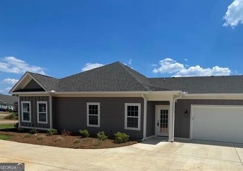 512 Nandina CT Warner Robins GA 31088