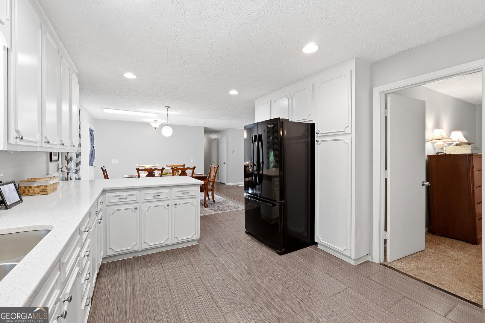 426 Green Ridge RD