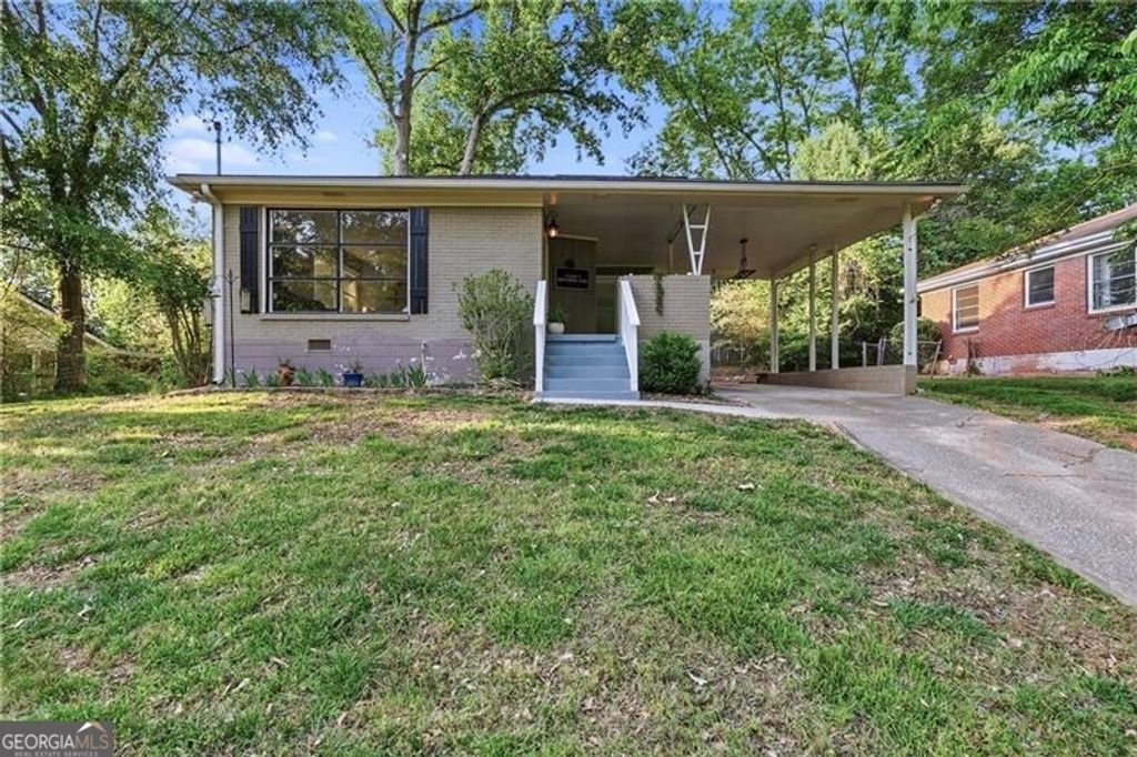 Photo of 2992 Belvedere Lane, Decatur, GA 30032 (MLS # 10740884)