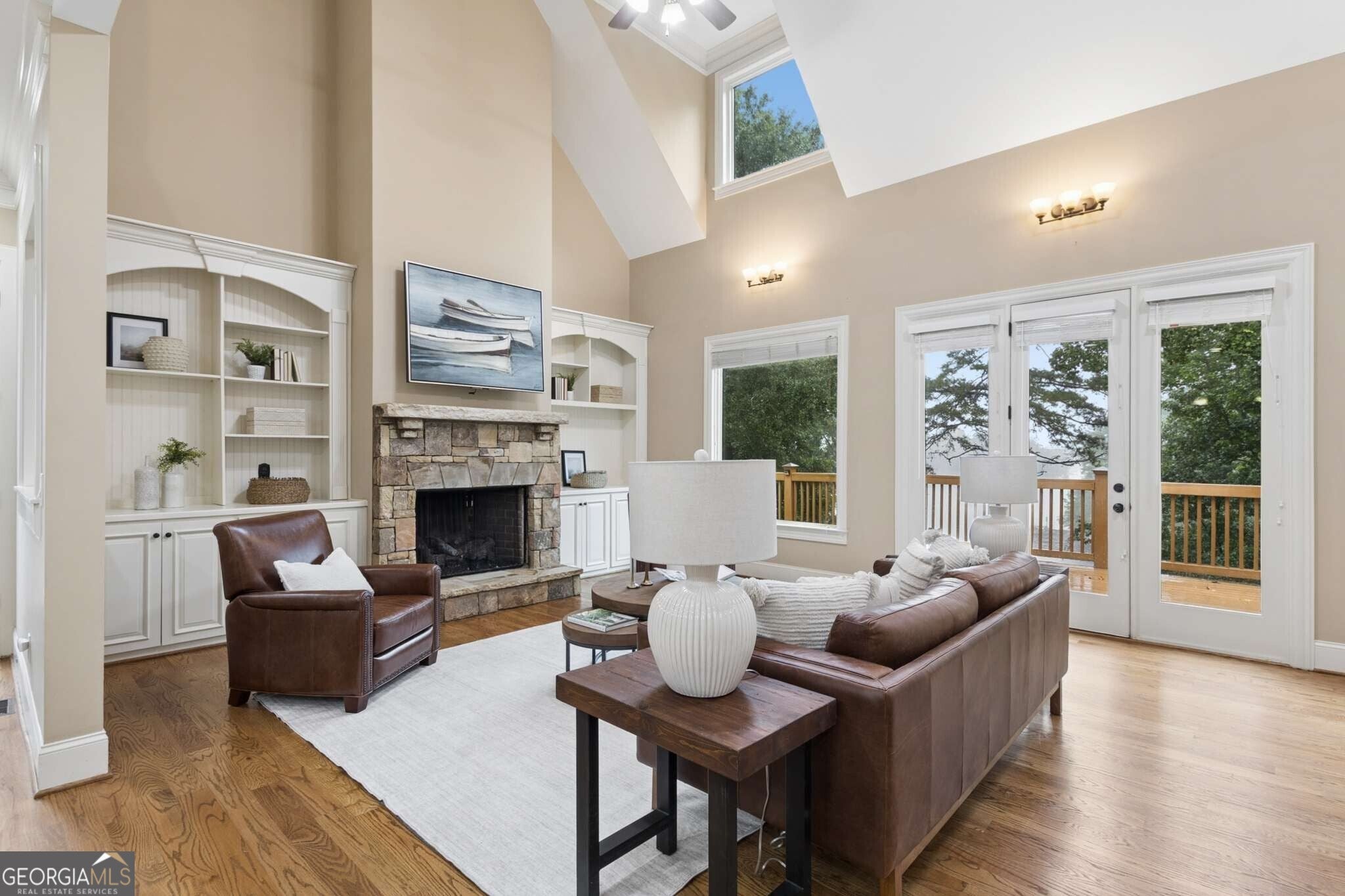 3330 Chimney Point DR