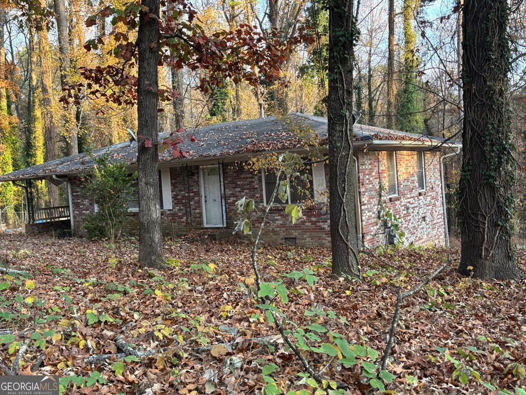 Photo of 2166 Alan Drive SW, Atlanta, GA 30331 (MLS # 10649072)