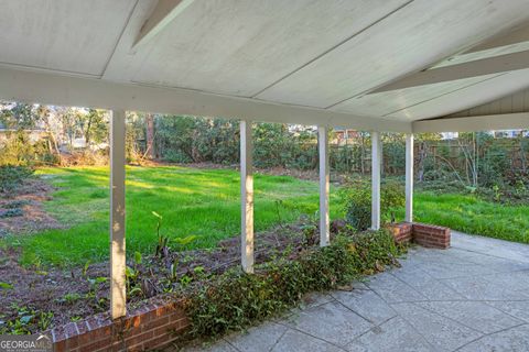 A home in Valdosta