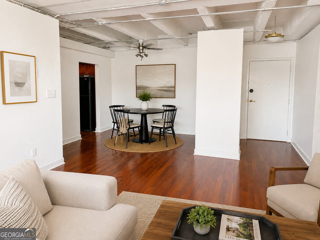 Photo of 2479 Peachtree Road NE #APT 1003, Atlanta, GA 30305 (MLS # 10811532)