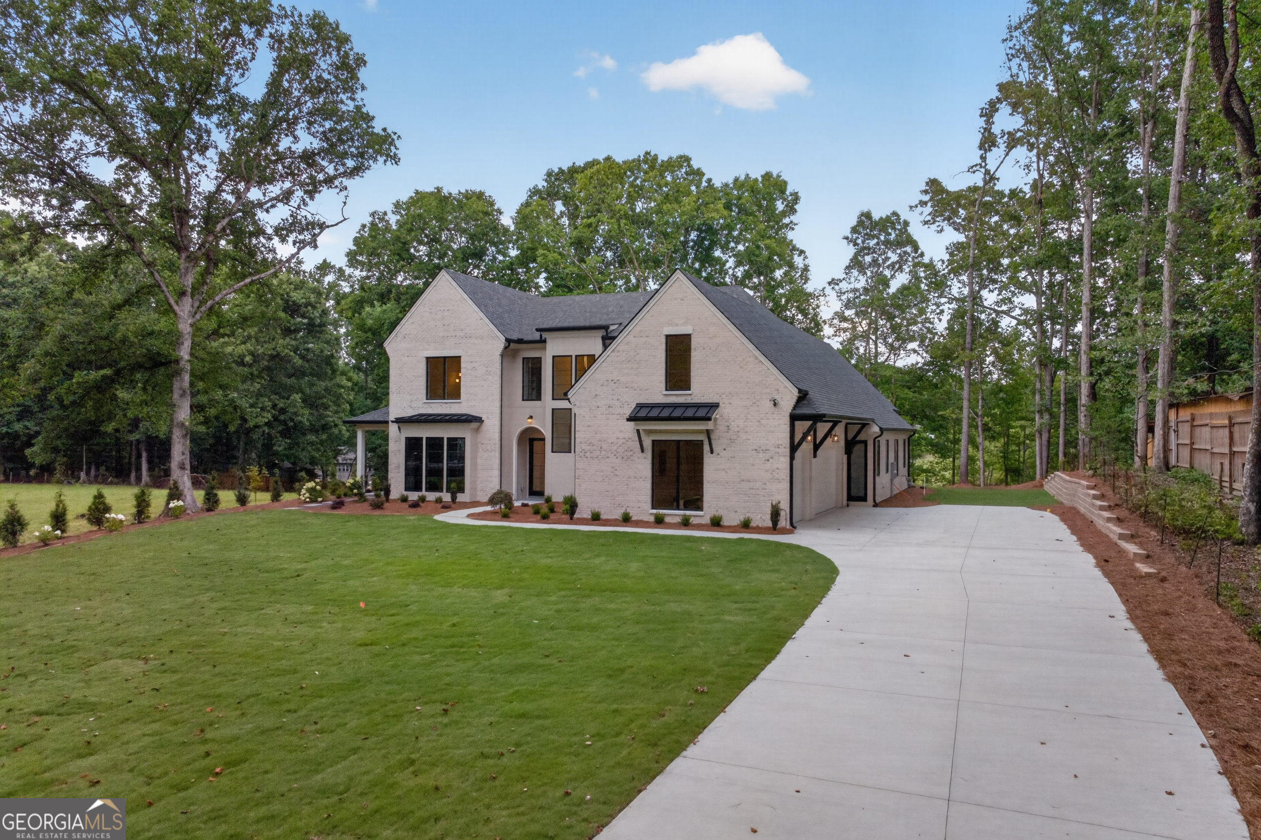 2271 Mitchell RD