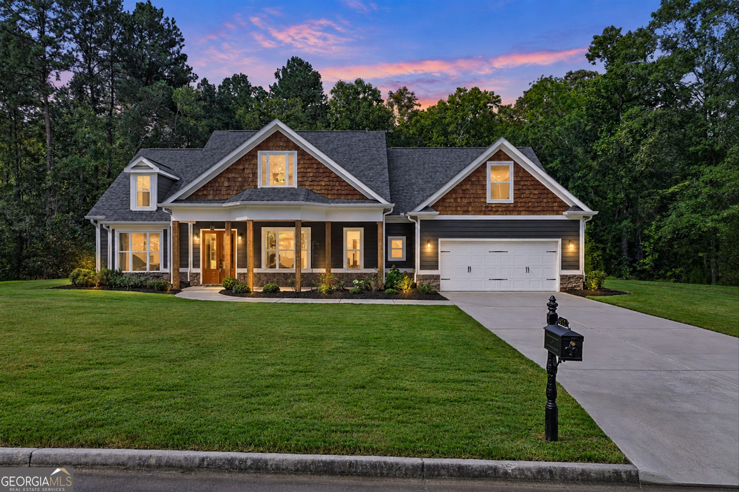 425 Blossom Trail, Acworth, GA, 30101