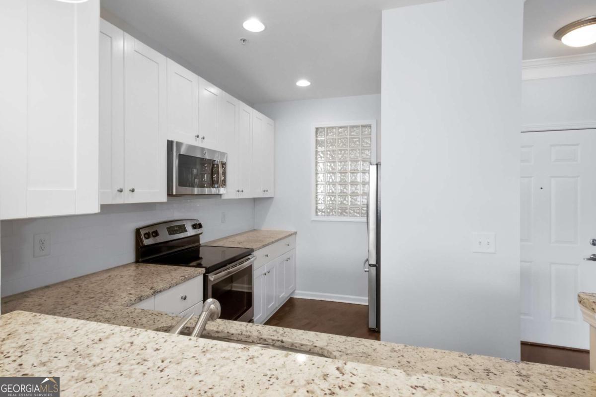 10 Perimeter Summit BLVD NE 4243