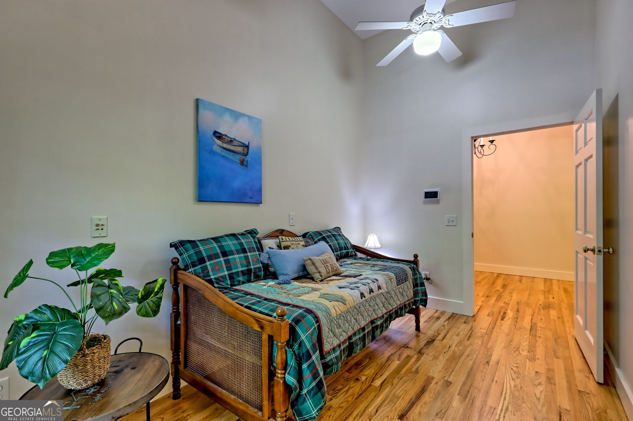 Clarkesville, Georgia 30523, United States, 4 Bedrooms Bedrooms, ,3 BathroomsBathrooms,Residential,Active,199997