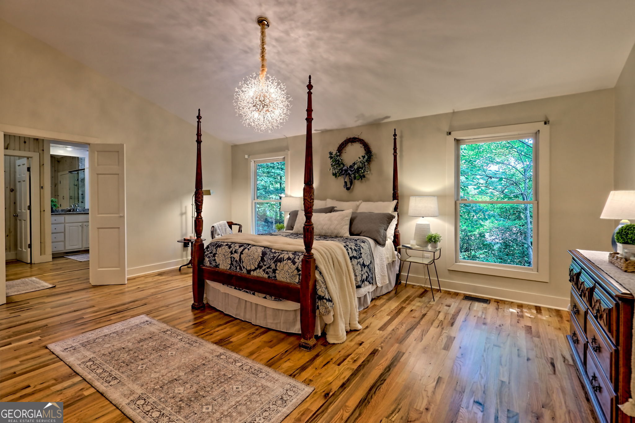 Clarkesville, Georgia 30523, United States, 4 Bedrooms Bedrooms, ,3 BathroomsBathrooms,Residential,Active,199997