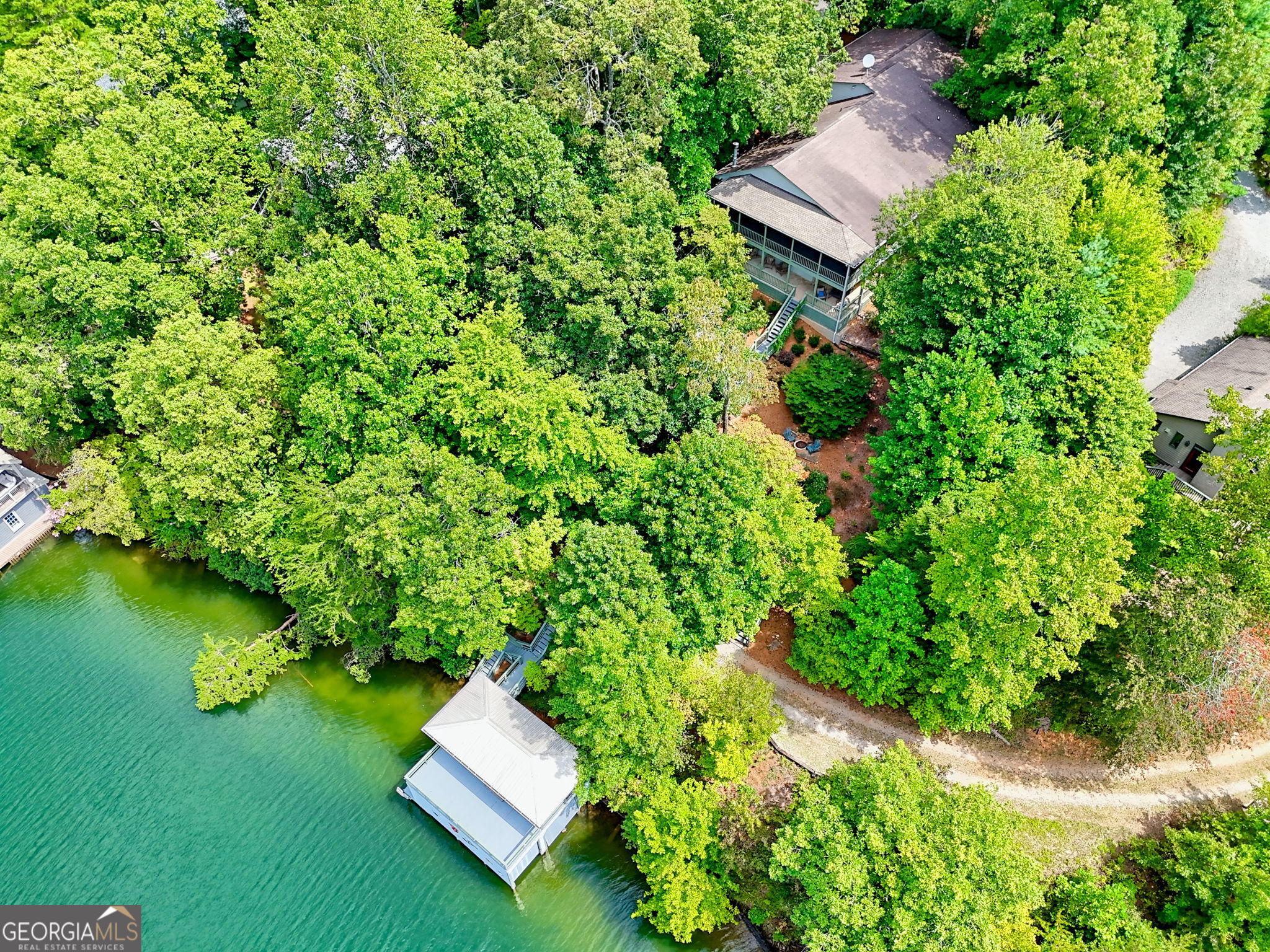 888 Moccasin Creek RD