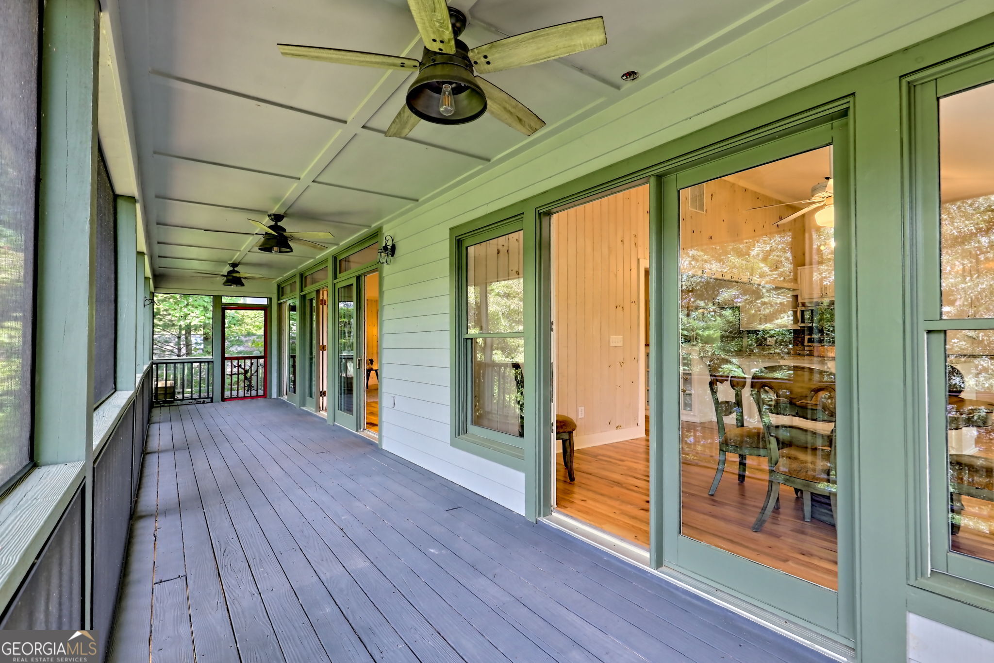 Clarkesville, Georgia 30523, United States, 4 Bedrooms Bedrooms, ,3 BathroomsBathrooms,Residential,Active,199997