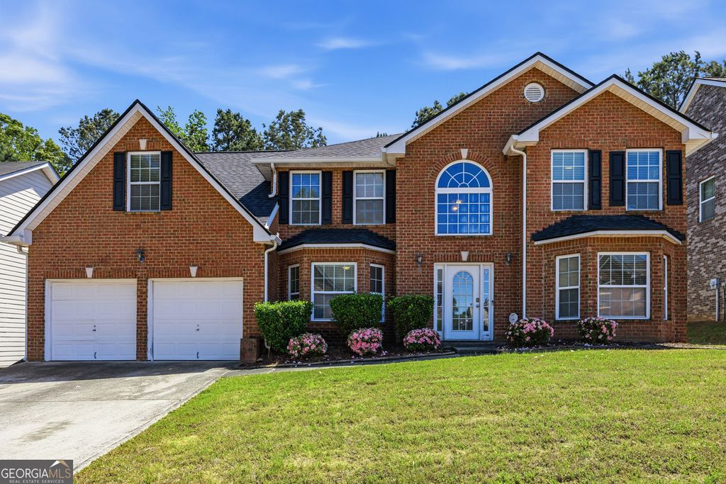 Photo of 6266 Shell Drive, Atlanta, GA 30331 (MLS # 10760386)