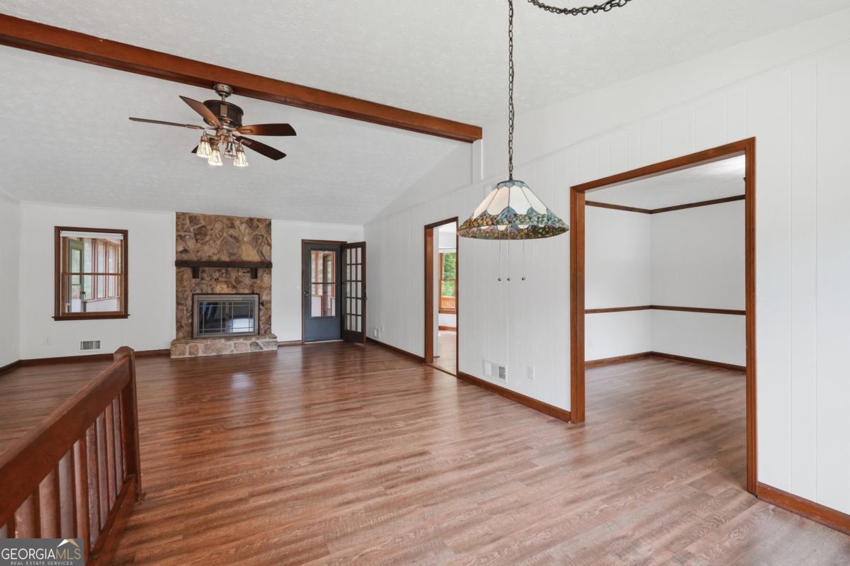 2448 Annandale DR