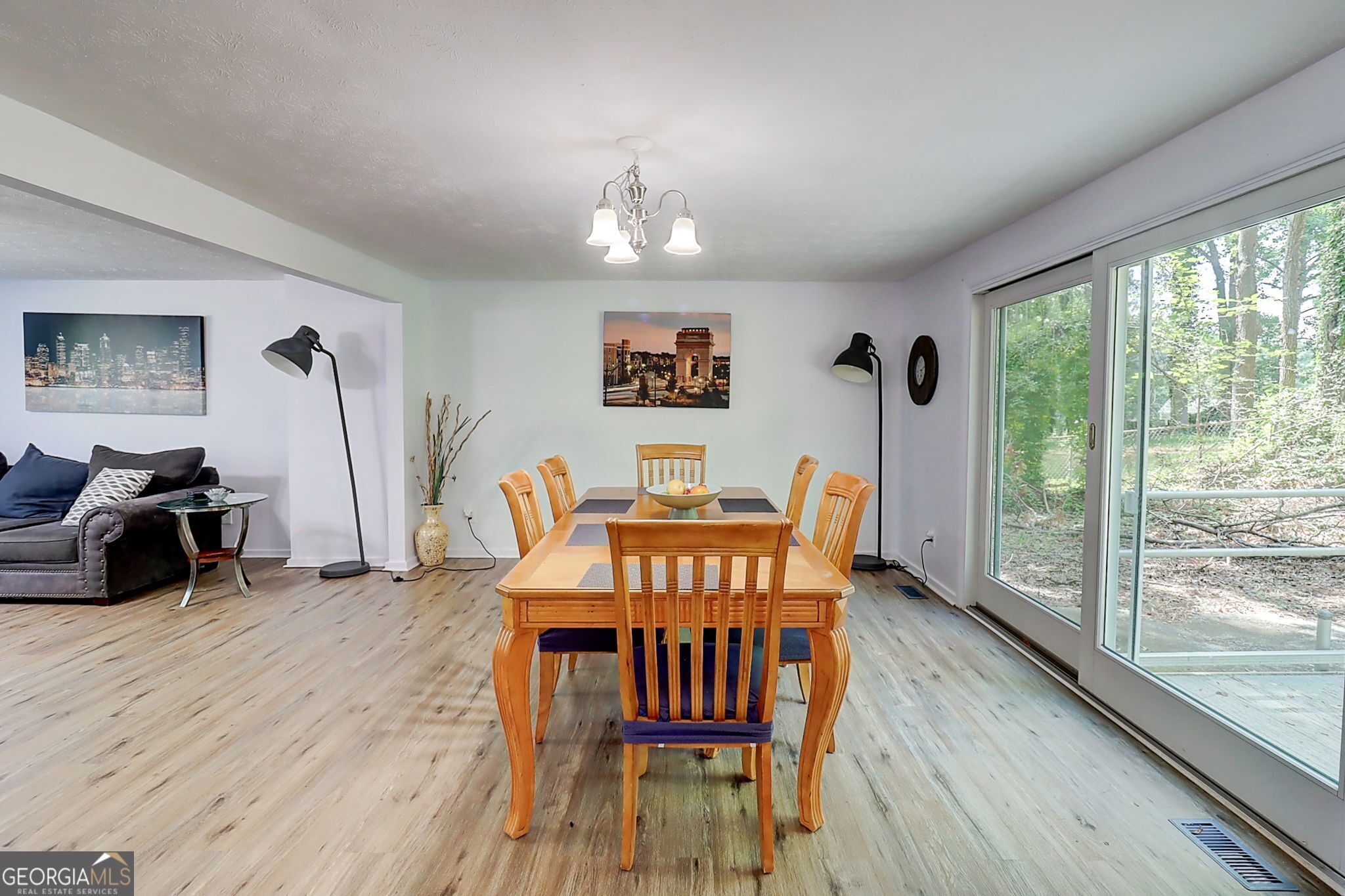 Peachtree City, Georgia 30269, United States, 4 Bedrooms Bedrooms, ,3 BathroomsBathrooms,Residential,Active,148300