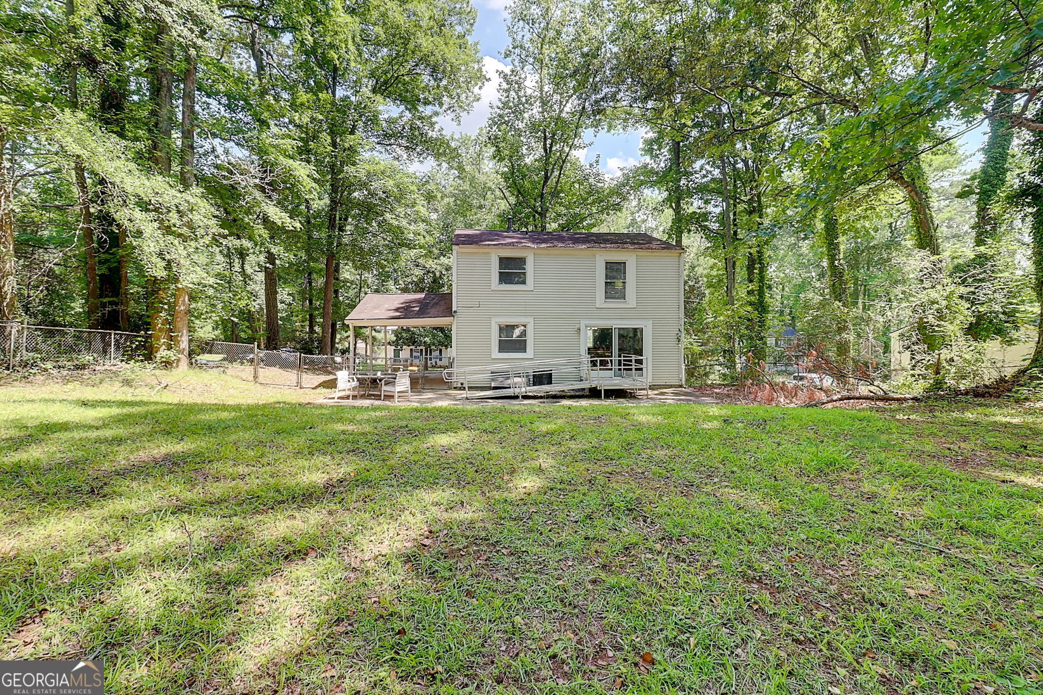 Peachtree City, Georgia 30269, United States, 4 Bedrooms Bedrooms, ,3 BathroomsBathrooms,Residential,Active,148300