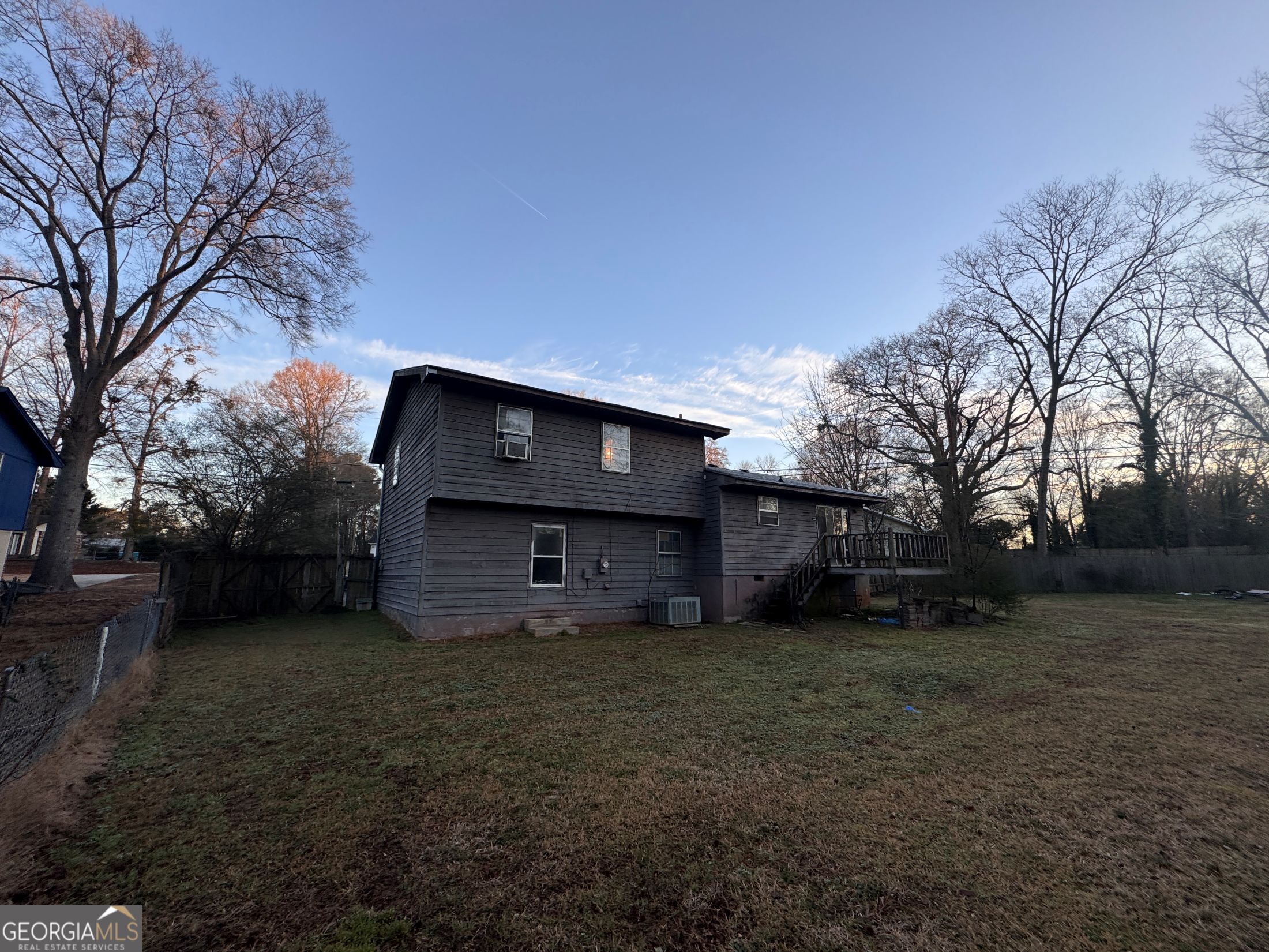 55 Porter CIR