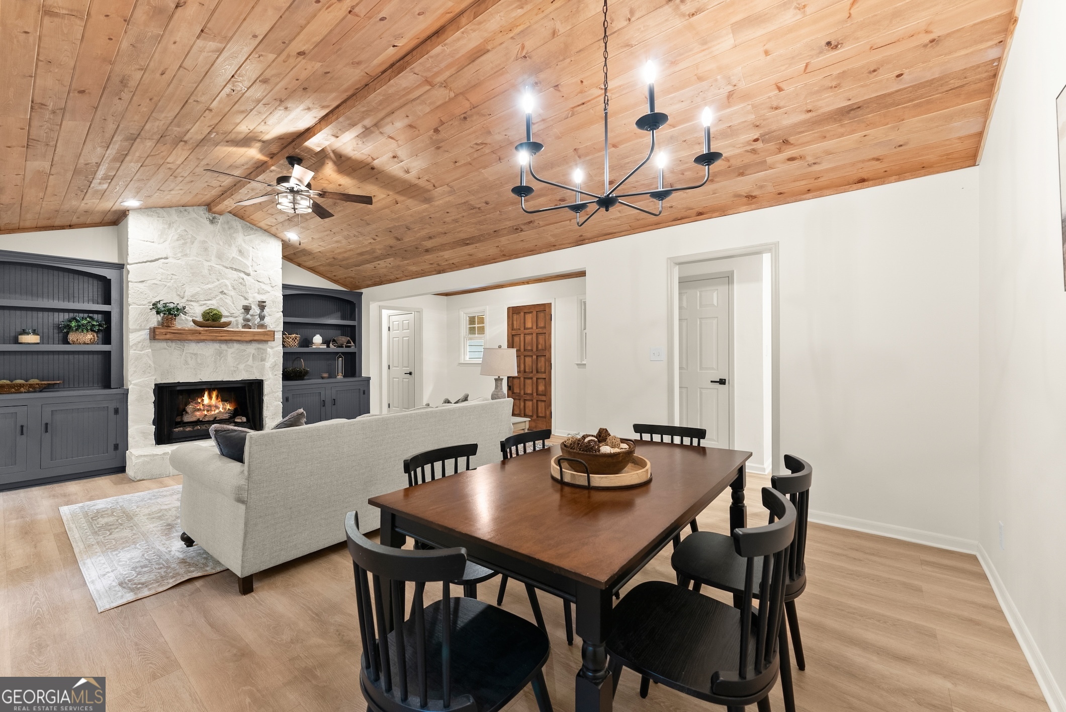 Athens, Georgia 30606, United States, 3 Bedrooms Bedrooms, ,3 BathroomsBathrooms,Residential,Pending,174699