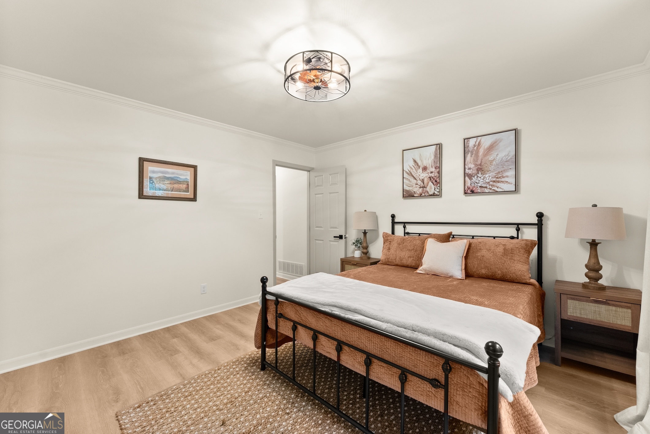 Athens, Georgia 30606, United States, 3 Bedrooms Bedrooms, ,3 BathroomsBathrooms,Residential,Pending,174699