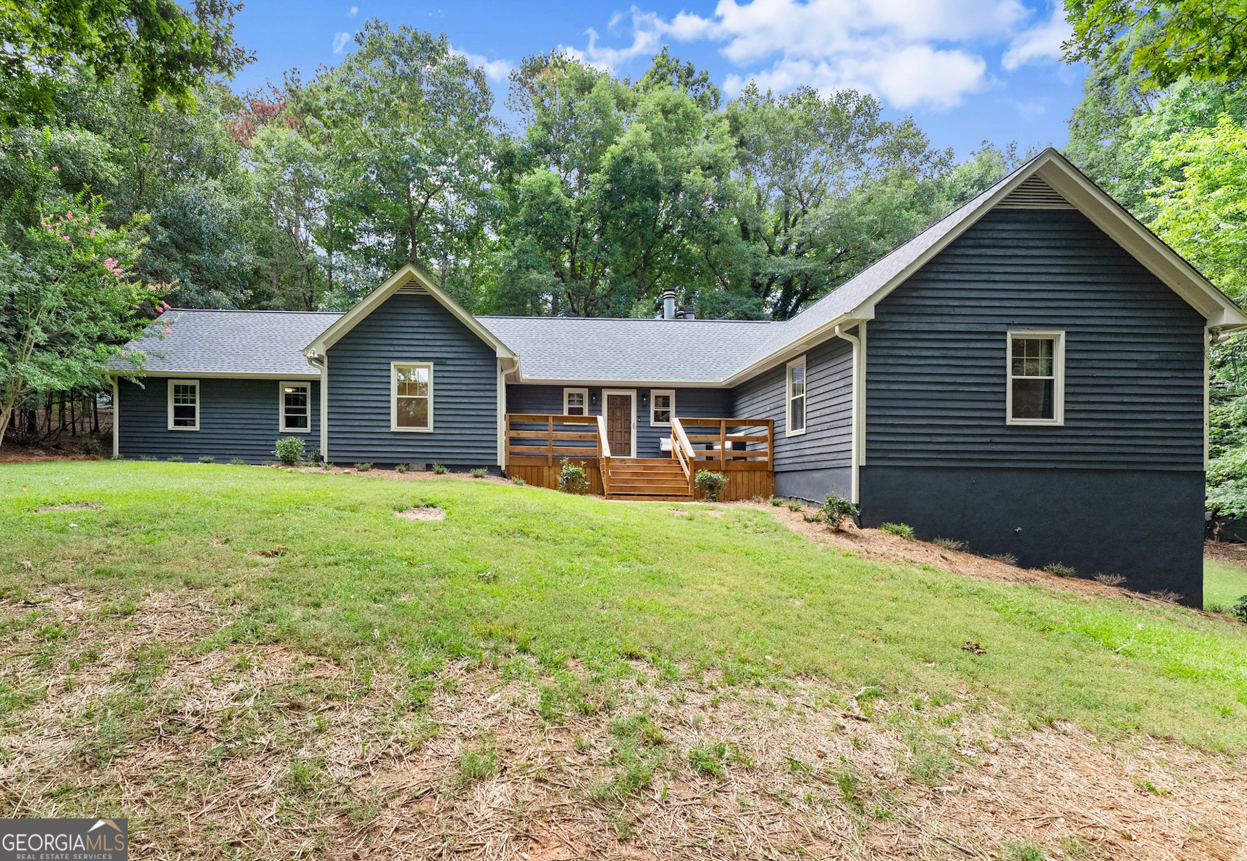 Athens, Georgia 30606, United States, 3 Bedrooms Bedrooms, ,3 BathroomsBathrooms,Residential,Pending,174699