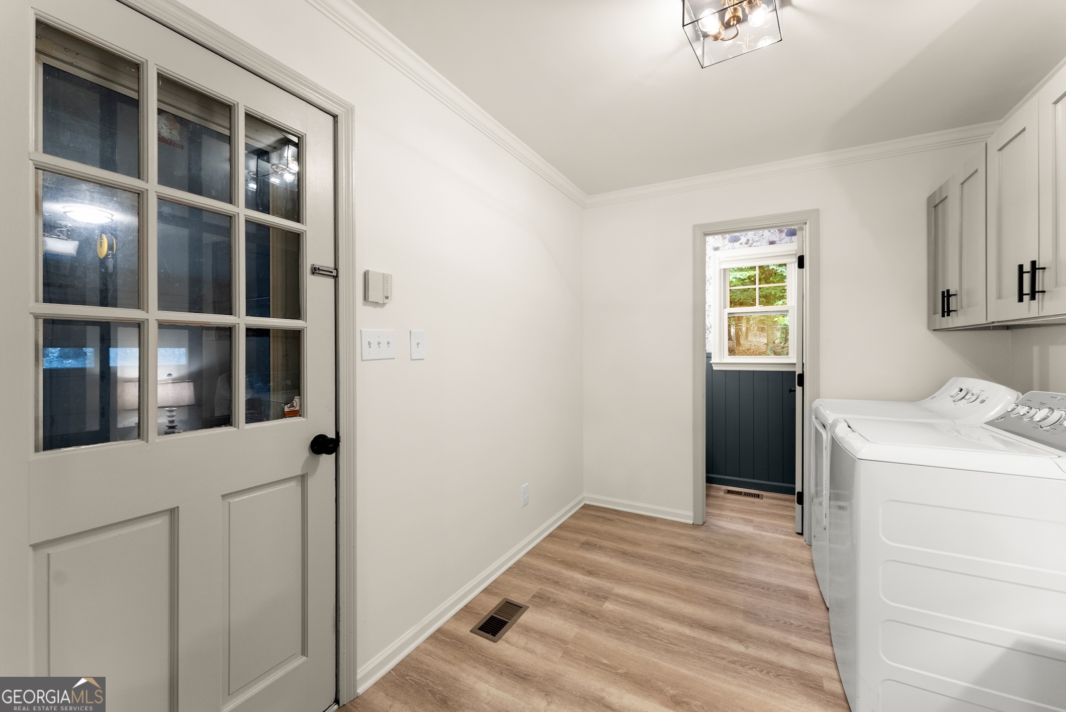 Athens, Georgia 30606, United States, 3 Bedrooms Bedrooms, ,3 BathroomsBathrooms,Residential,Pending,174699