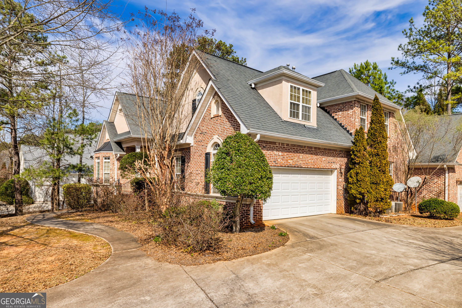 418 Abbey Springs WAY