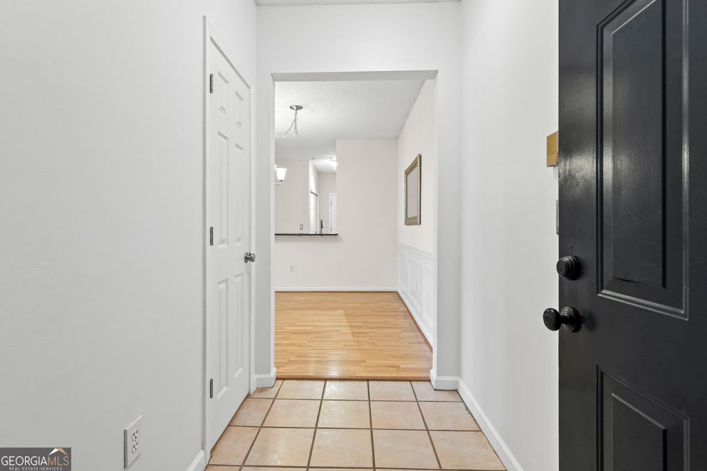 Photo of 955 Juniper Street NE #4324, Atlanta, GA 30309 (MLS # 10705675)