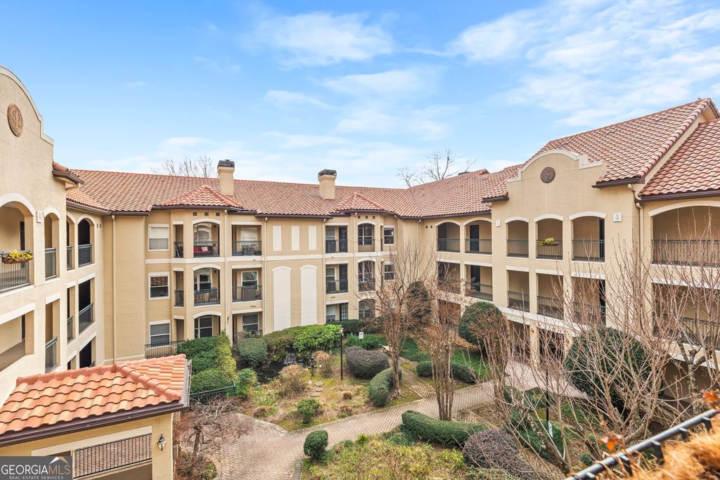 Photo of 955 Juniper Street NE #4324, Atlanta, GA 30309 (MLS # 10705675)