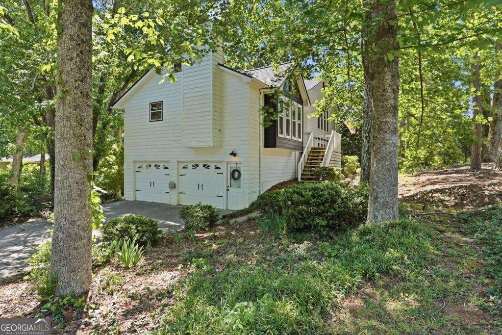 Photo of 12 Park Avenue E, Dallas, GA 30157 (MLS # 10758281)