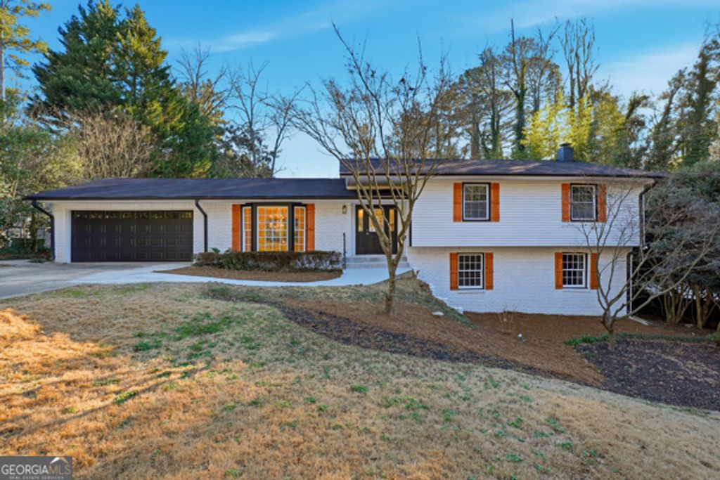Photo of 2437 Flair Knoll Drive NE, Atlanta, GA 30345 (MLS # 10675283)