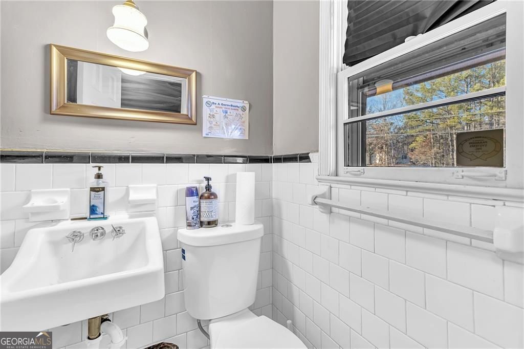 Riverdale, Georgia 30296, United States, ,Residential,Active,220697