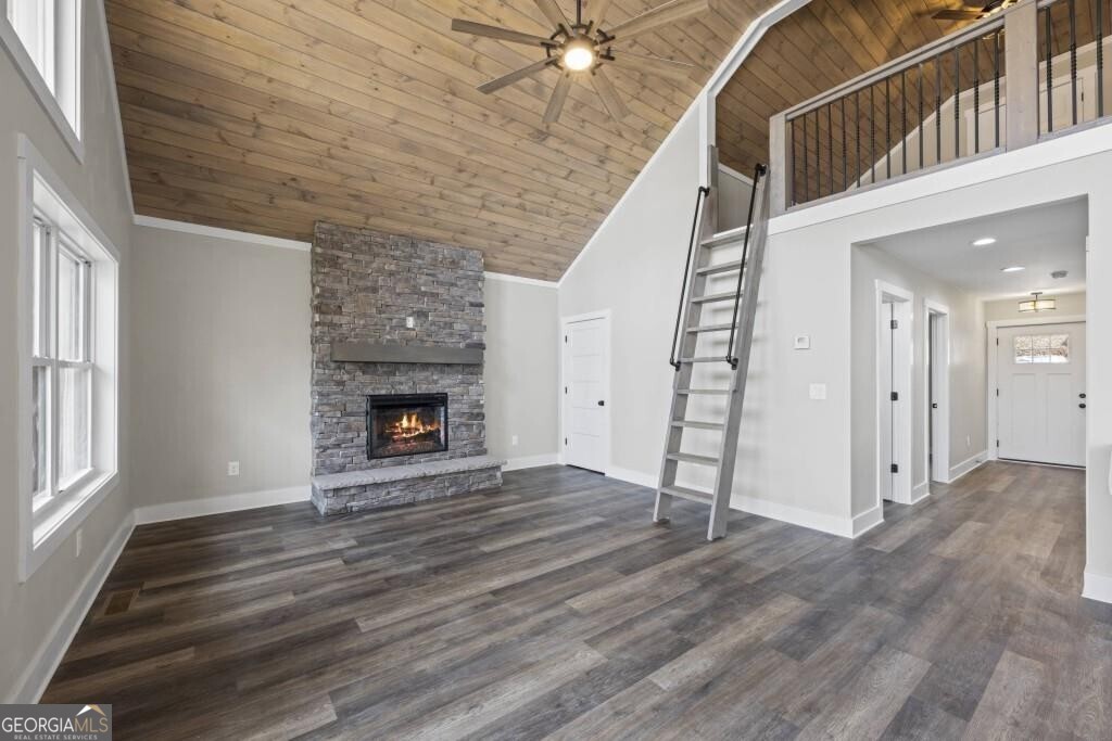 234 Lake View DR