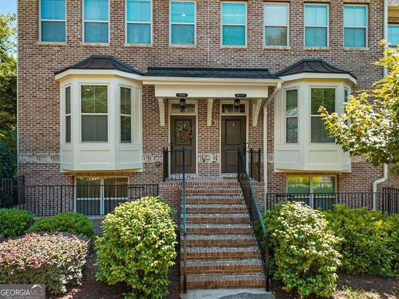 7990 Willoughby CT