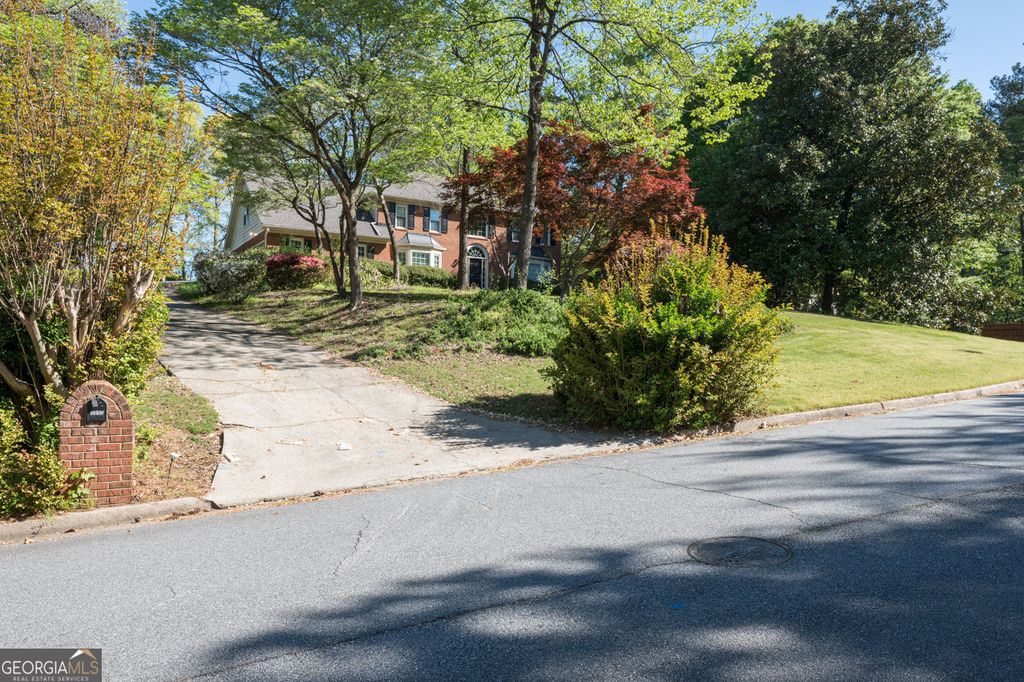 Photo of 3690 Aubusson Trace, Johns Creek, GA 30022 (MLS # 10727158)