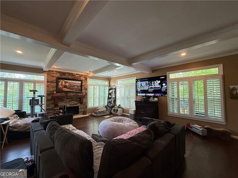 1110 Sheridan WAY