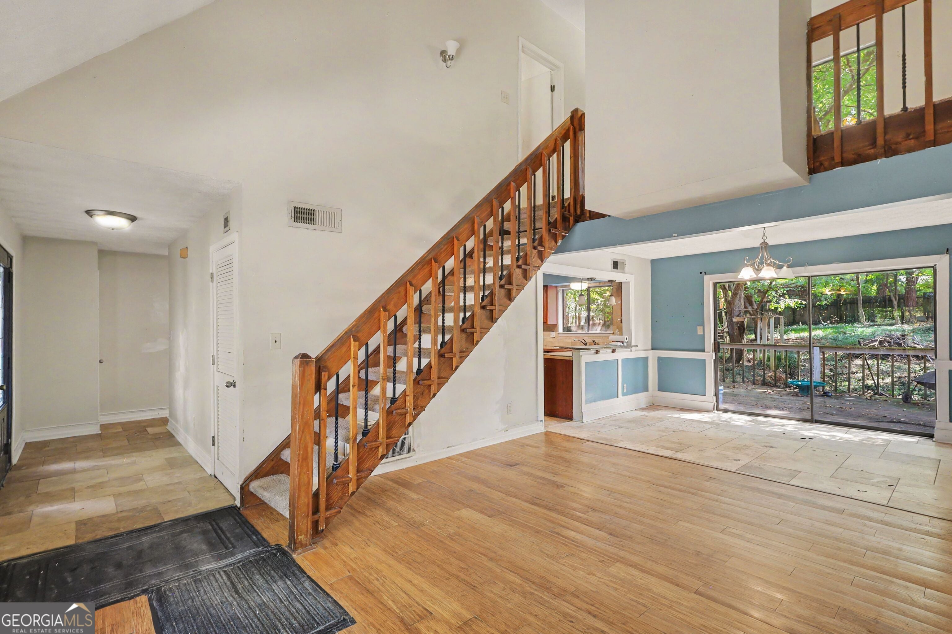 103 Martingale DR