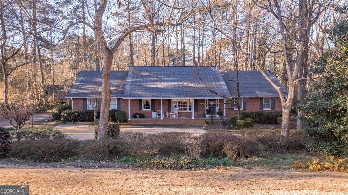 310 Cedar Springs DR