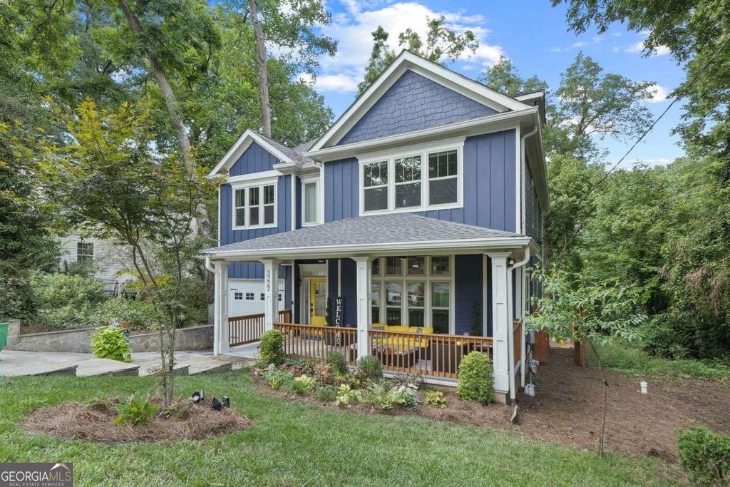 Photo of 3222 Chapel Street, Scottdale, GA 30079 (MLS # 10632130)