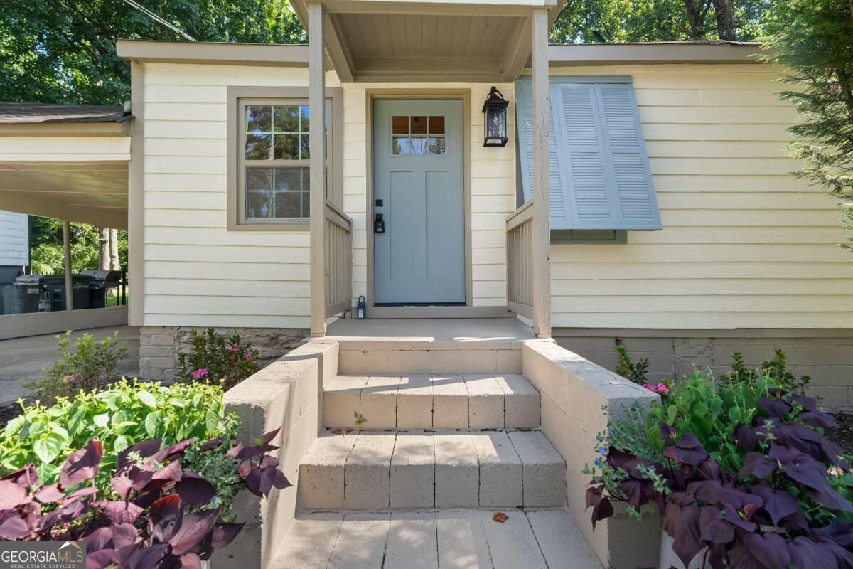 138 W Dixie AVE SE