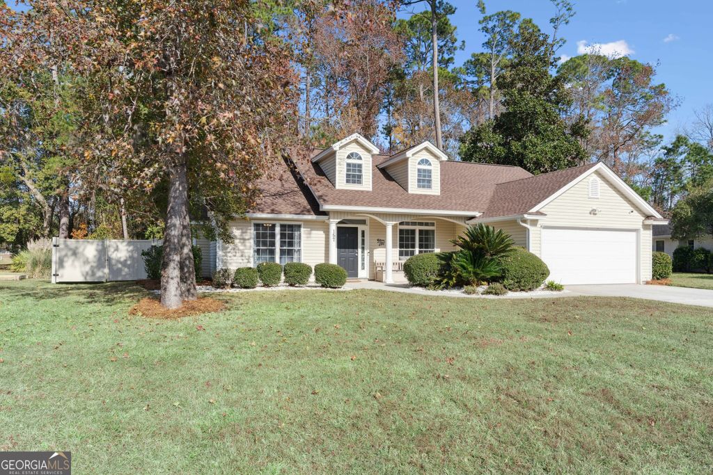 Photo of 157 Country Walk Circle, Brunswick, GA 31525 (MLS # 10770756)