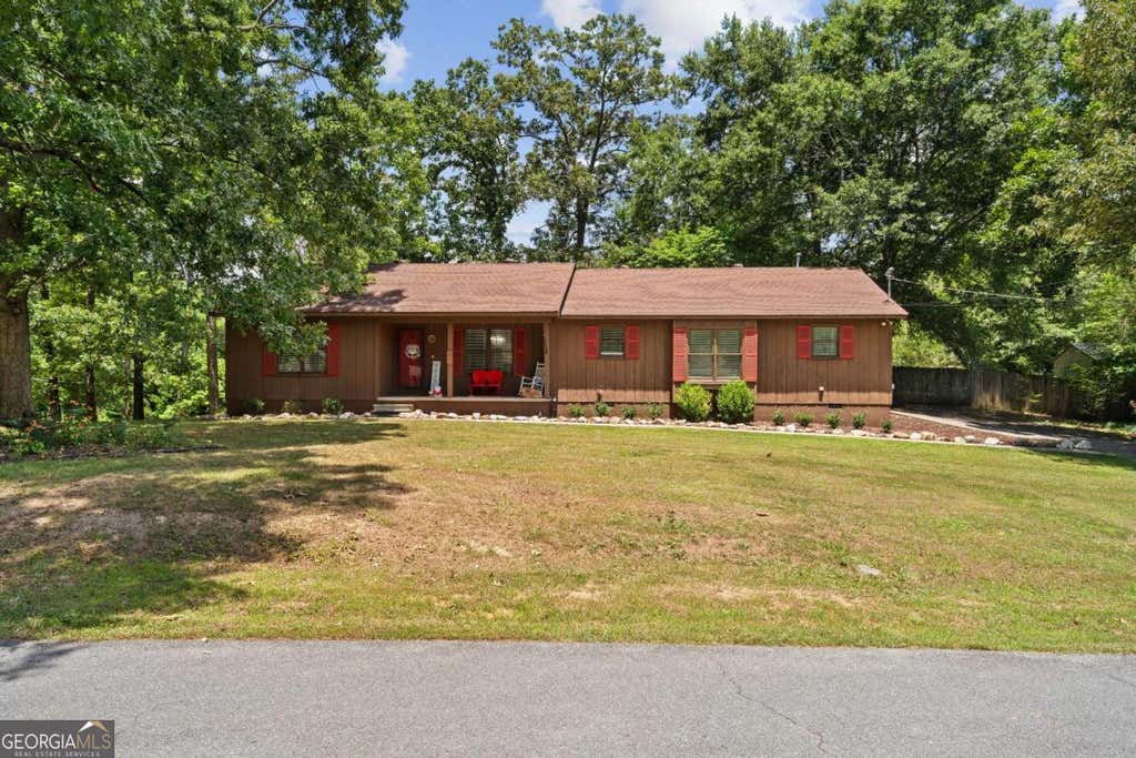 Photo of 234 Chiefvan Terrace NE, Calhoun, GA 30701 (MLS # 10795499)
